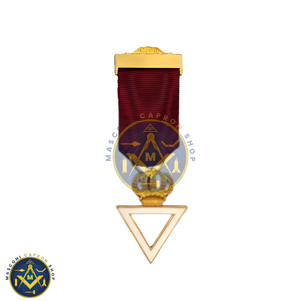 Royal & Select Master Members Breast Jewel